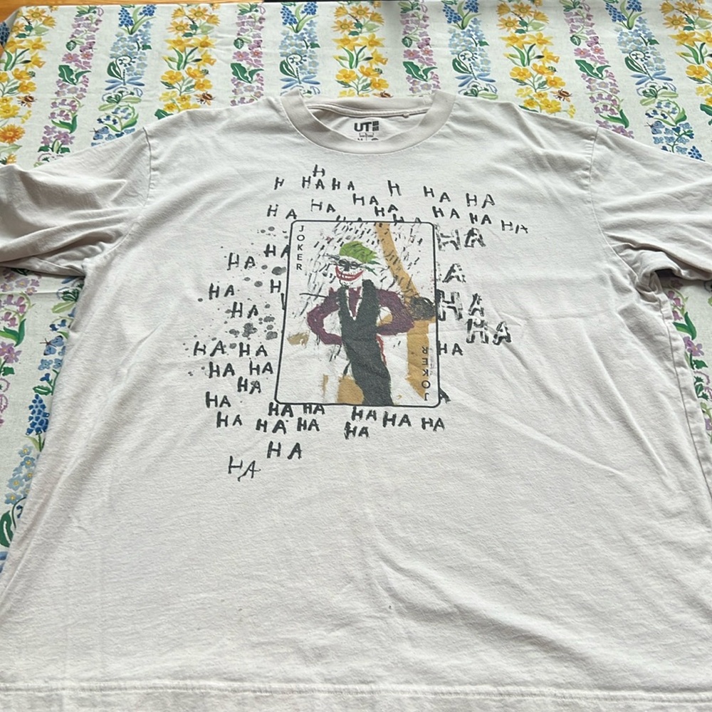 Uniqlo Men’s Size Large Joker Tshirt EUC